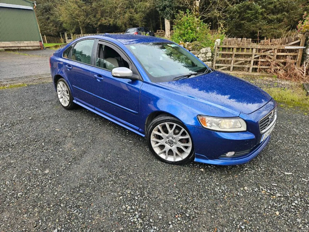 Volvo S40 - Image 3