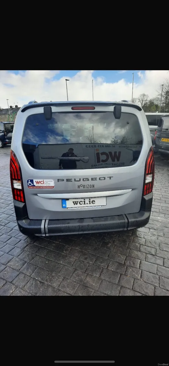 Wheelchair Accessible Peugeot Rifter 2025 - Image 3