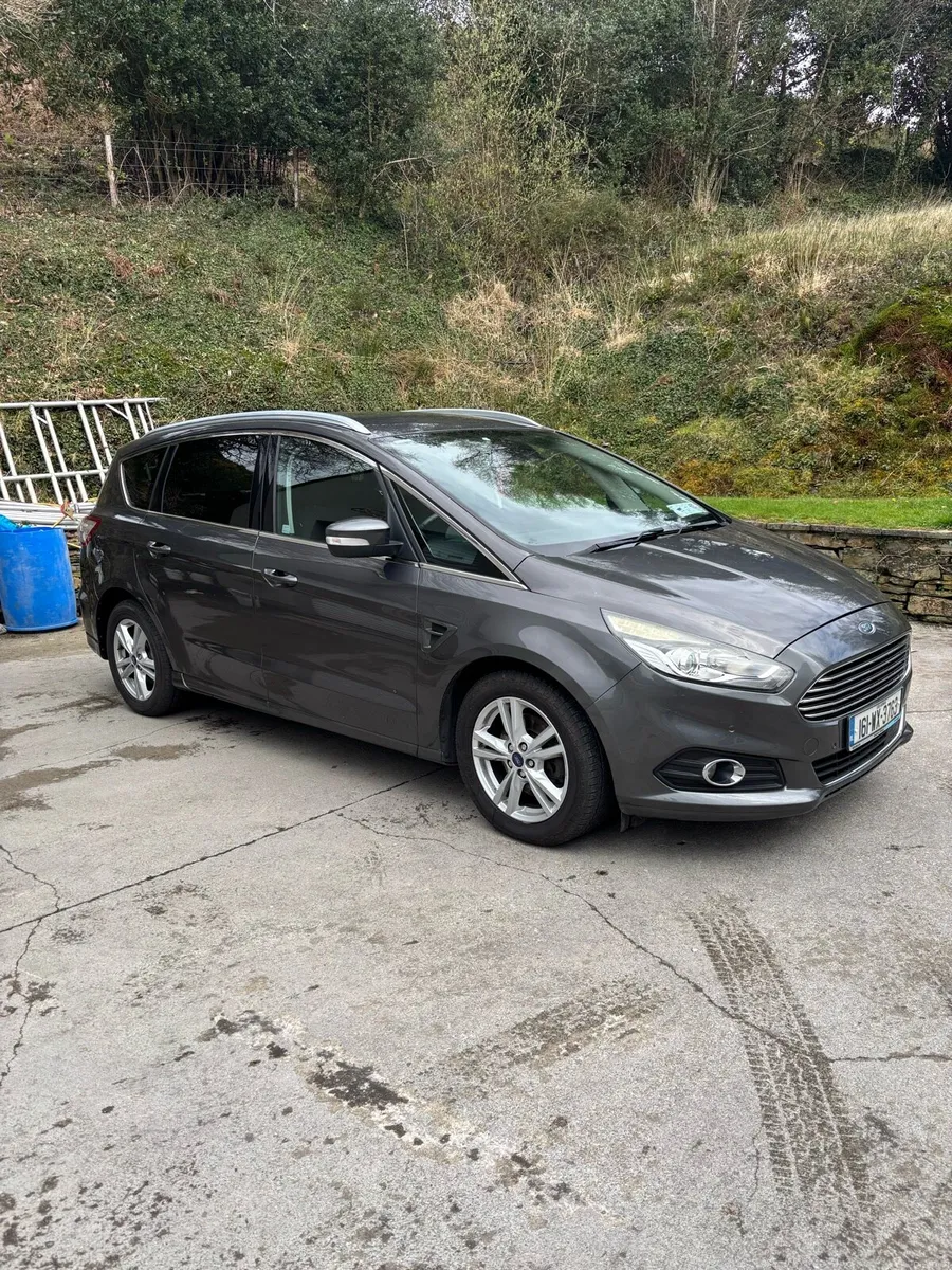 Ford Smax - Image 1