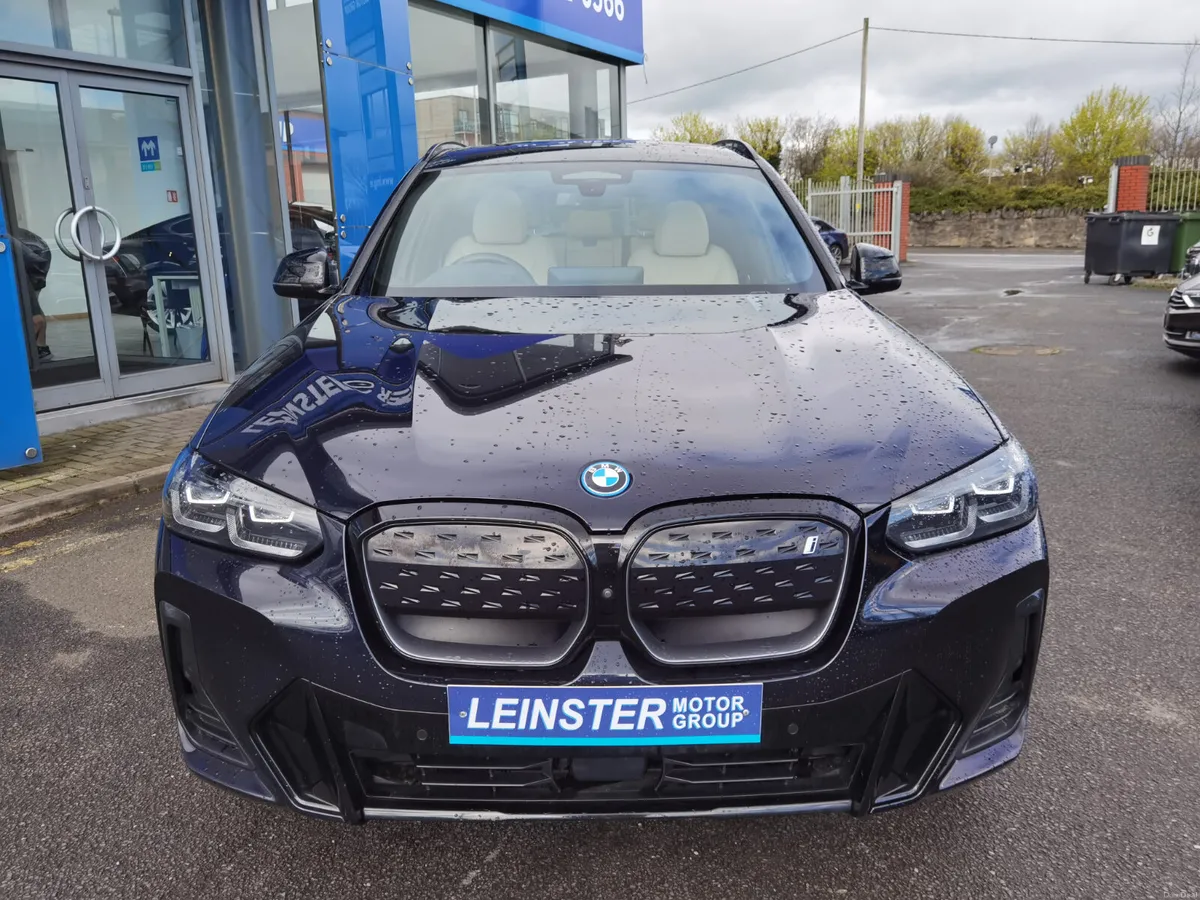 BMW IX3 80KWH M SPORT PRO **MASSIVE SPEC** - Image 4
