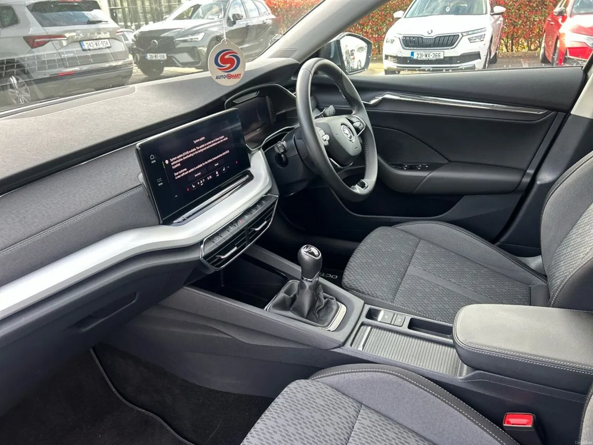 Skoda Octavia STYLE 2L TDI 115HP # 24 MONTH SKODA - Image 3