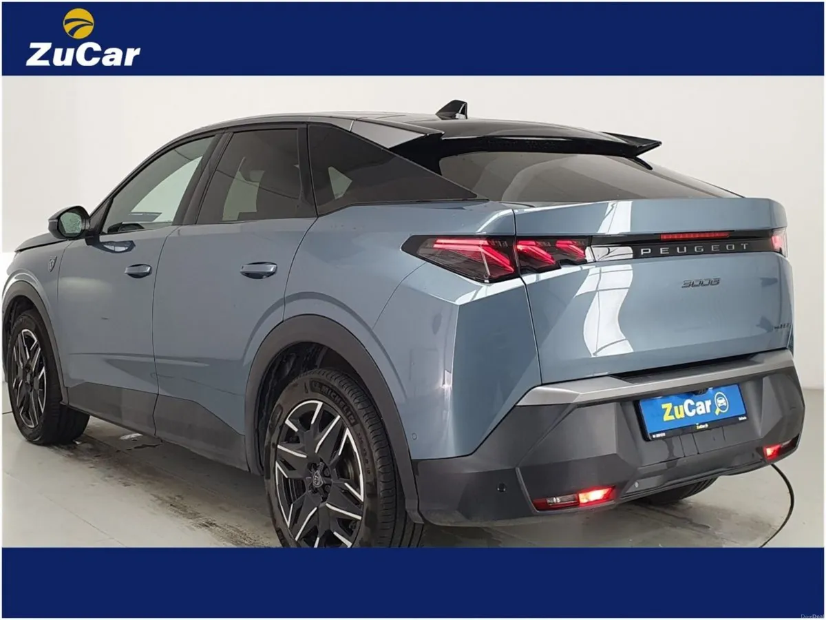Peugeot 3008 1.2 MHEV PureTech 136bhp eDCS6 GT - Image 4