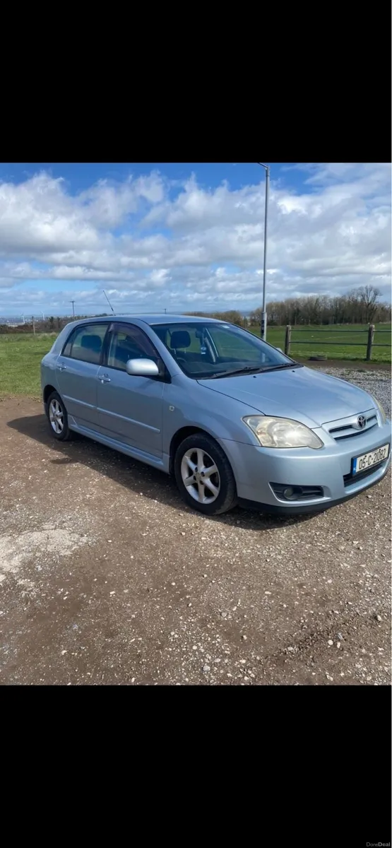 05 Toyota Corolla - Image 1