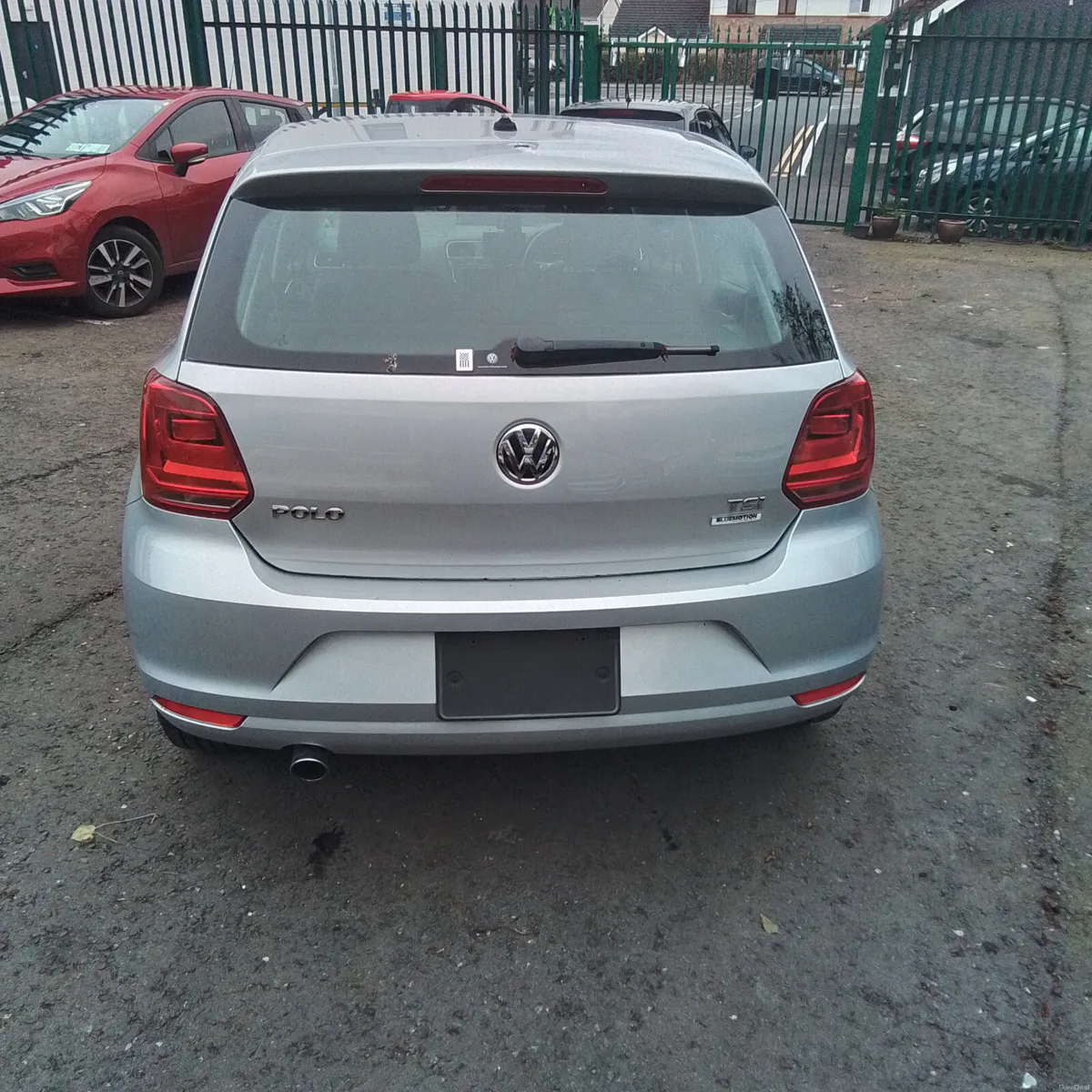 Volkswagen Polo 2015 automatic - Image 6