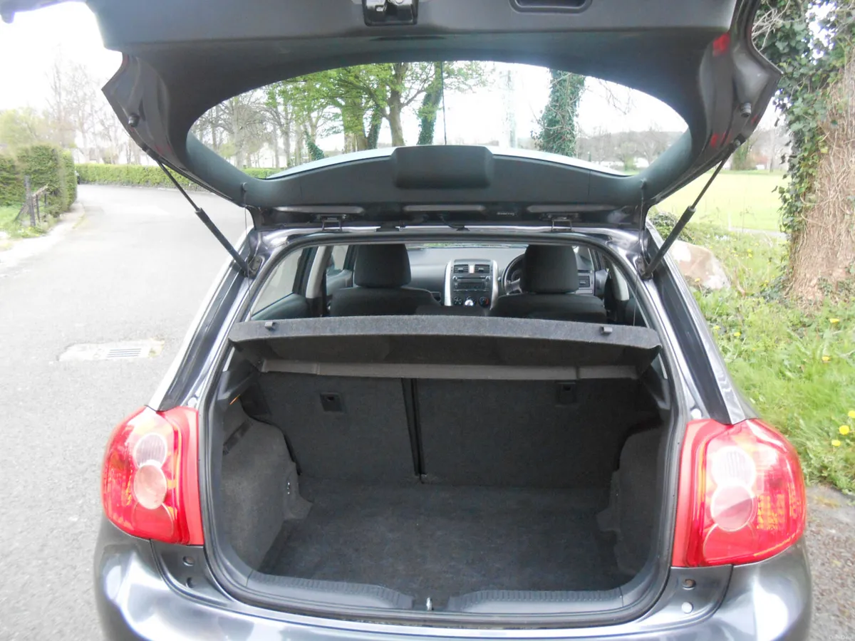 Toyota Auris Terra 1.4 Petrol 2008 - Image 4