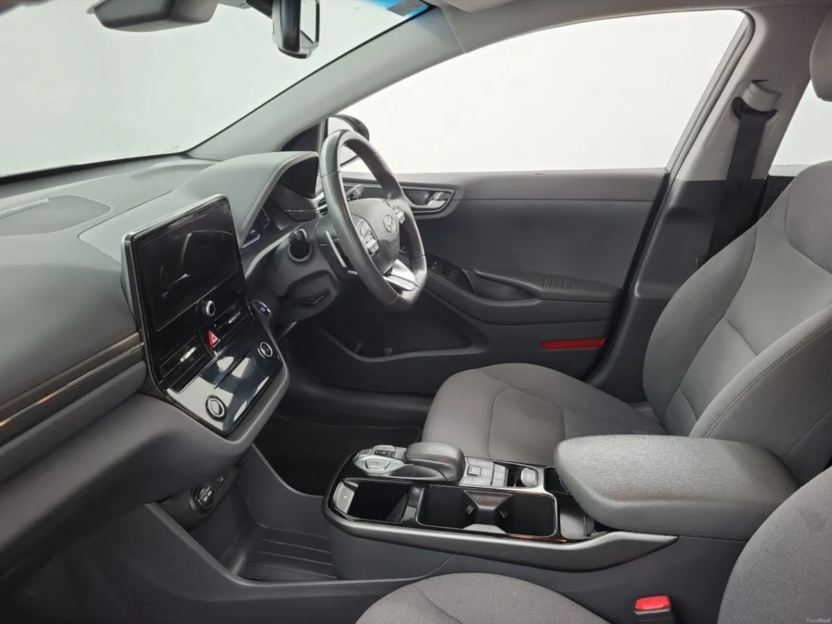 Hyundai IONIQ Electric Premium 38KW **High Spec** - Image 4