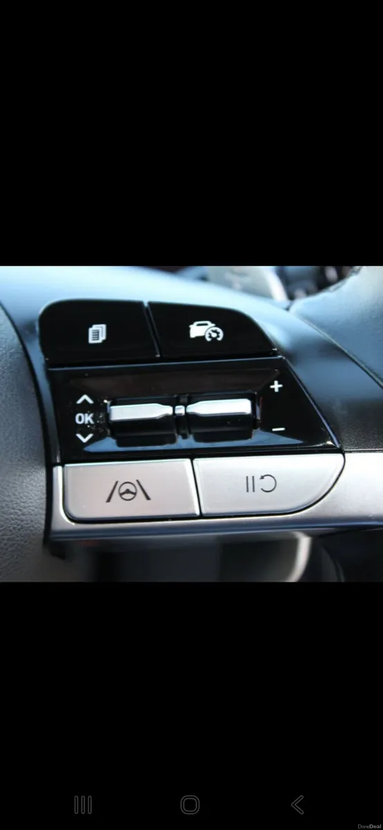 Hyundai Tucson EXECUTIVE PLUS hybrid - Image 3