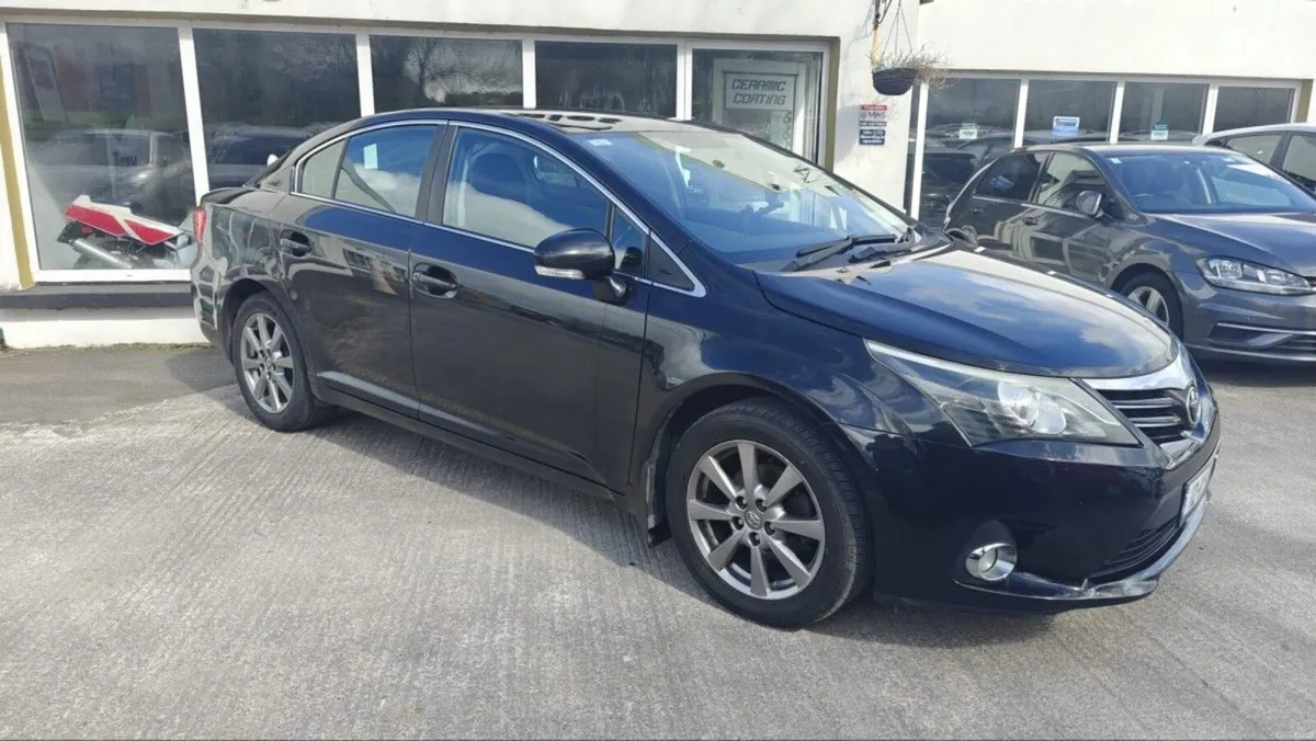 Toyota Avensis 2.0 D-4D 125 BHP Aura - Image 4