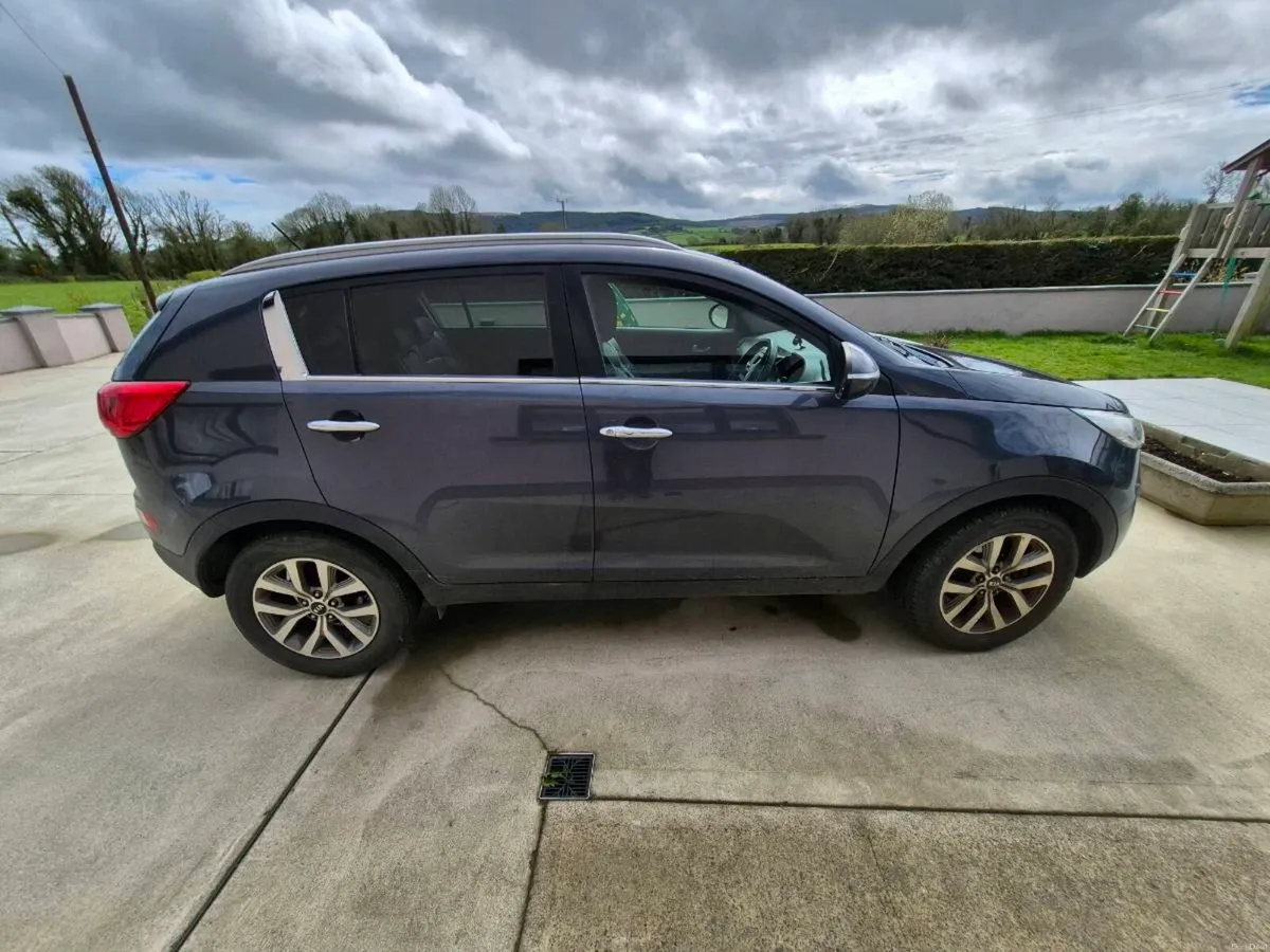 Kia Sportage 1.7EXL - Image 4