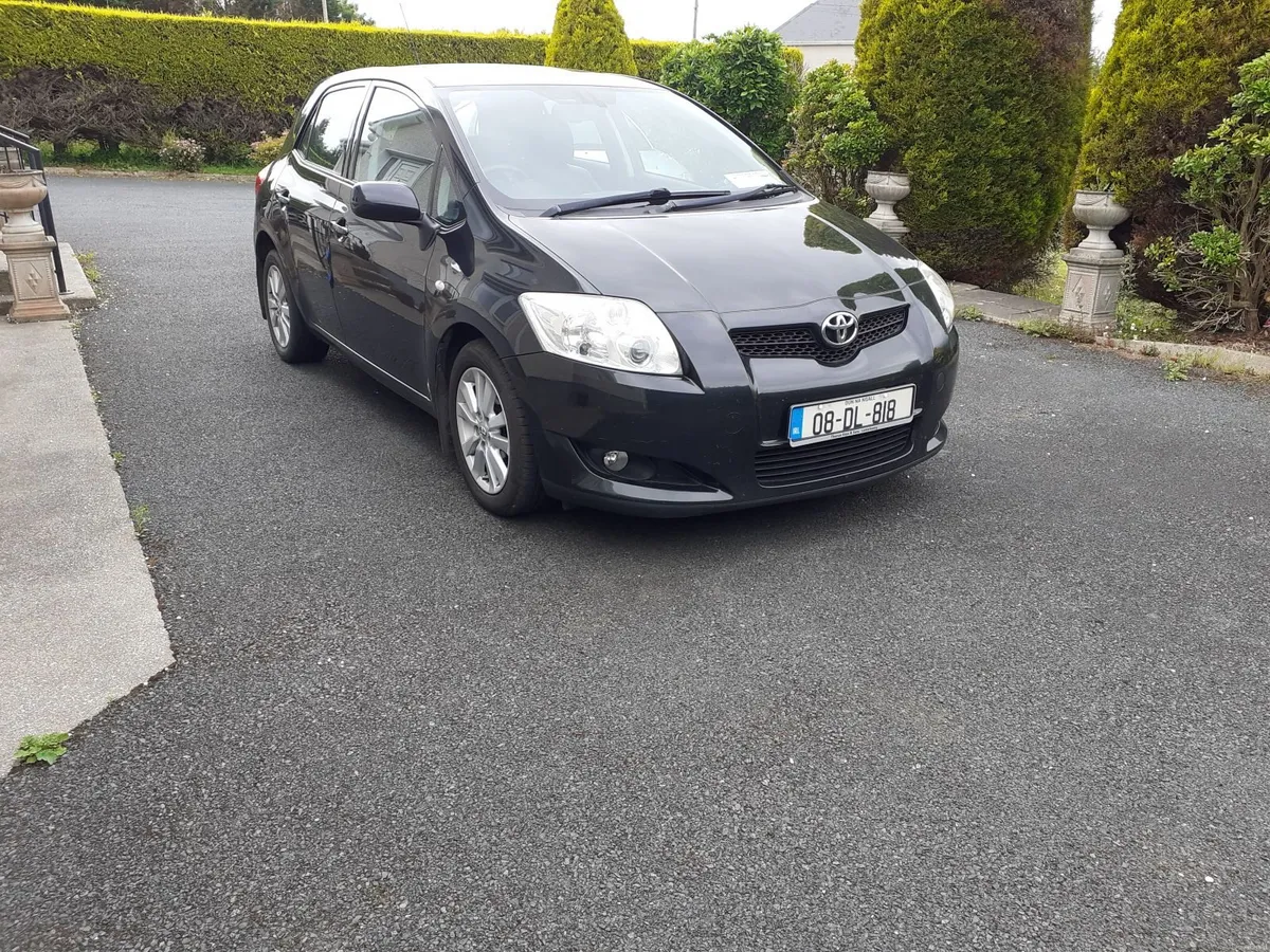 Toyota auris  2008 - Image 1