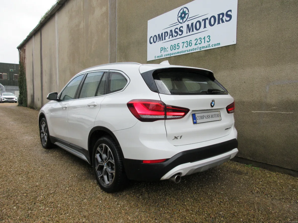 BMW X1 1.5 HYBRID 4X4 AUTOMATIC - Image 4