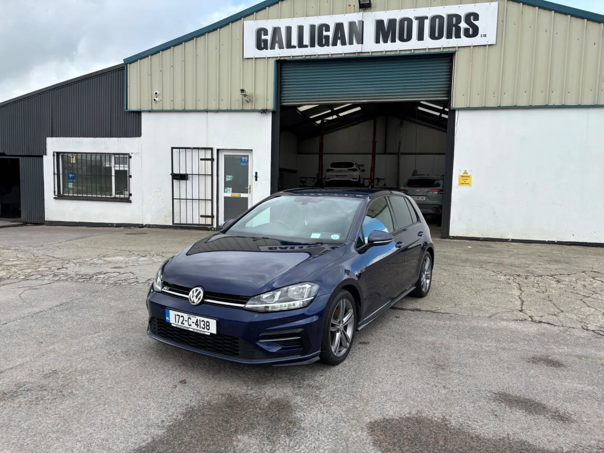 Volkswagen Golf 2017 RLine - Image 1