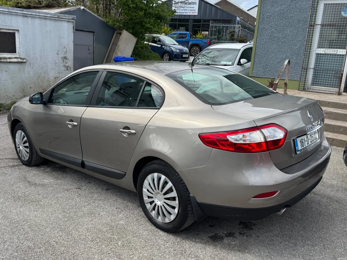 Renault Fluence Automatic - Image 3