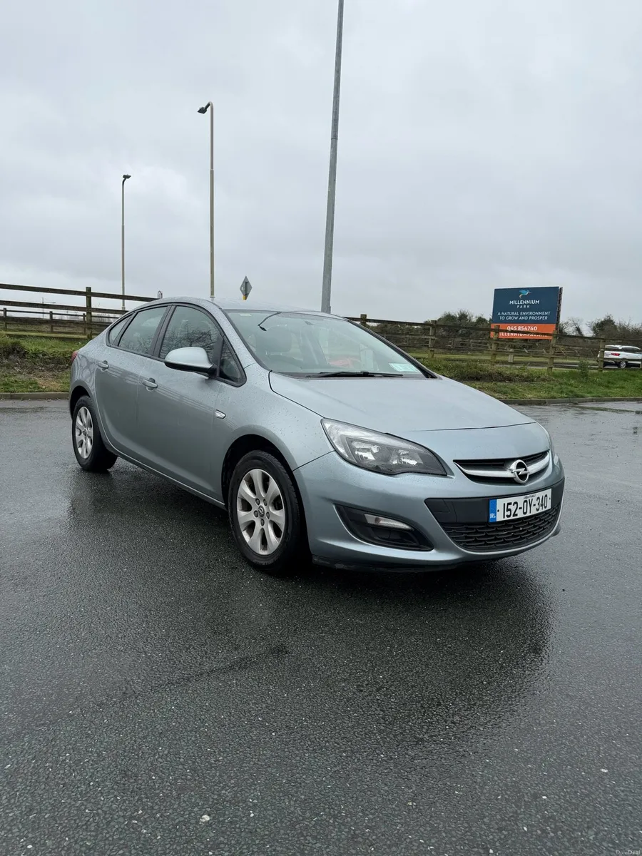Opel Astra 1.6 Disel Low km - Image 3
