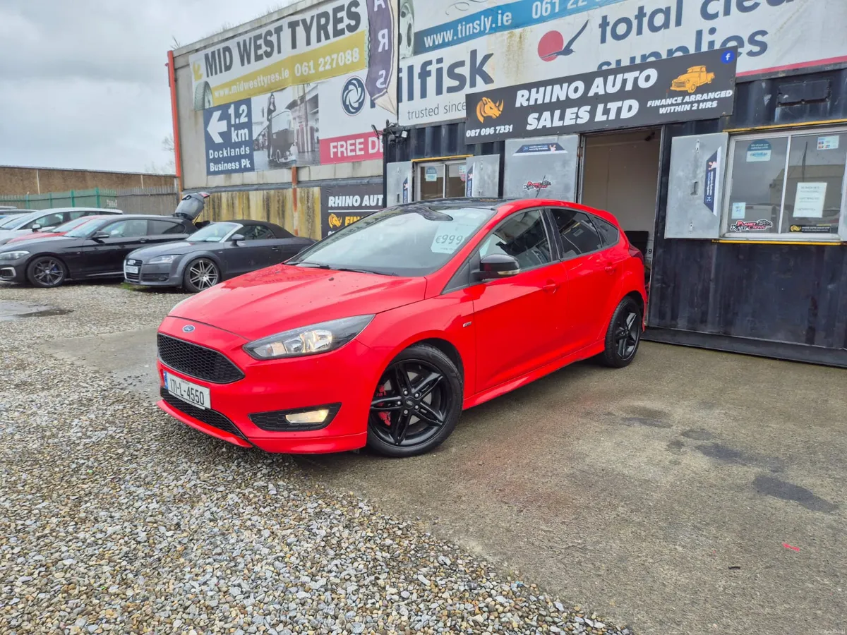 🦏 Ford Focus 2017 ST LINE 2.0 red edition.LOW MIL - Image 2