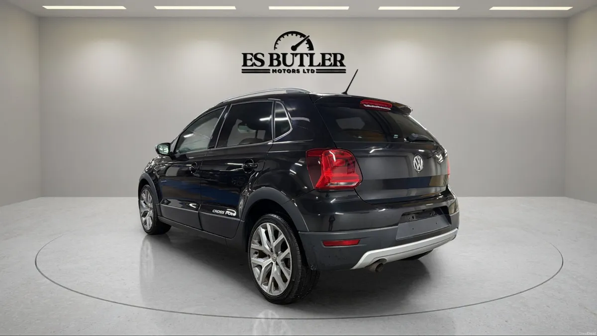 2017 Vw Cross Polo 1.2L AUTO/ LOW KMS 1YR WARRANTY - Image 3