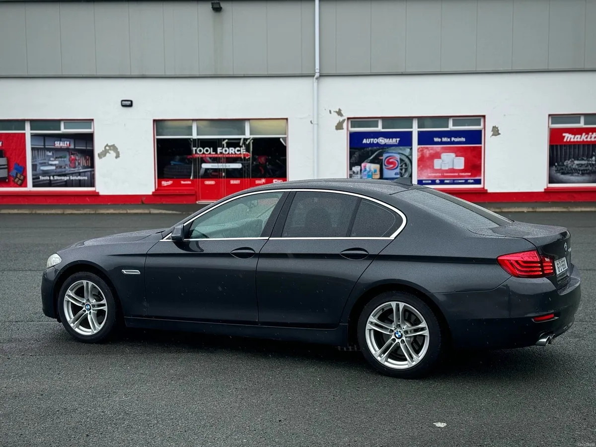 BMW - 5 Series - 2016 - Automatic - NCT 09.27 - Image 2