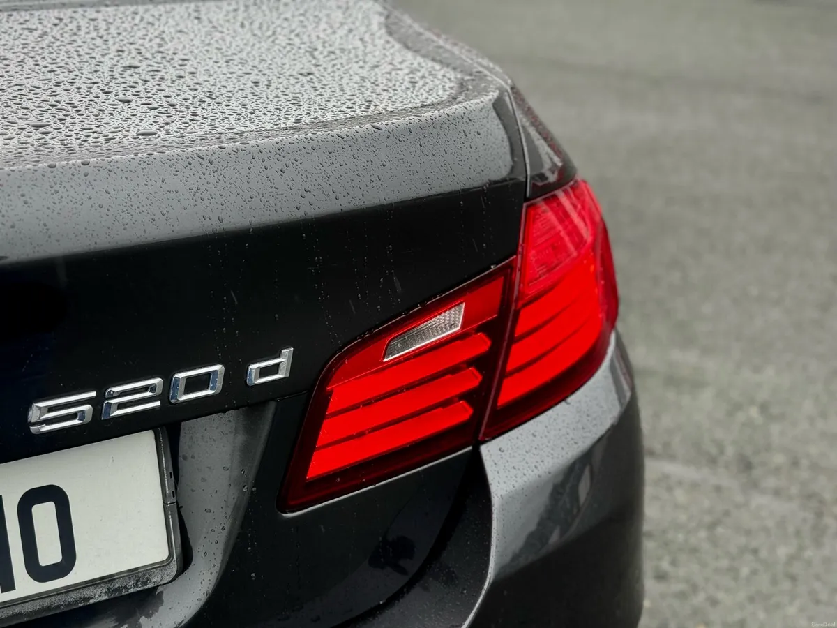 BMW - 5 Series - 2016 - Automatic - NCT 09.27 - Image 4