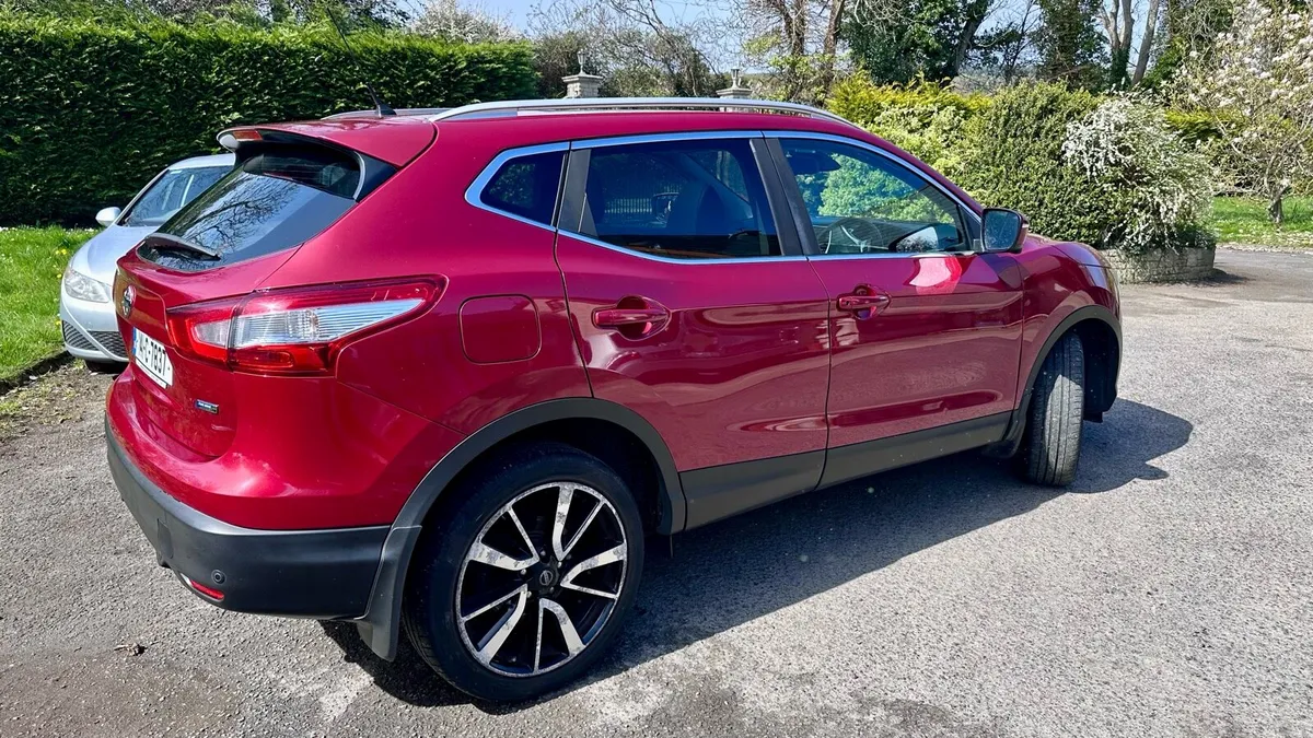 Nissan Qashqasi Low Km - Image 4