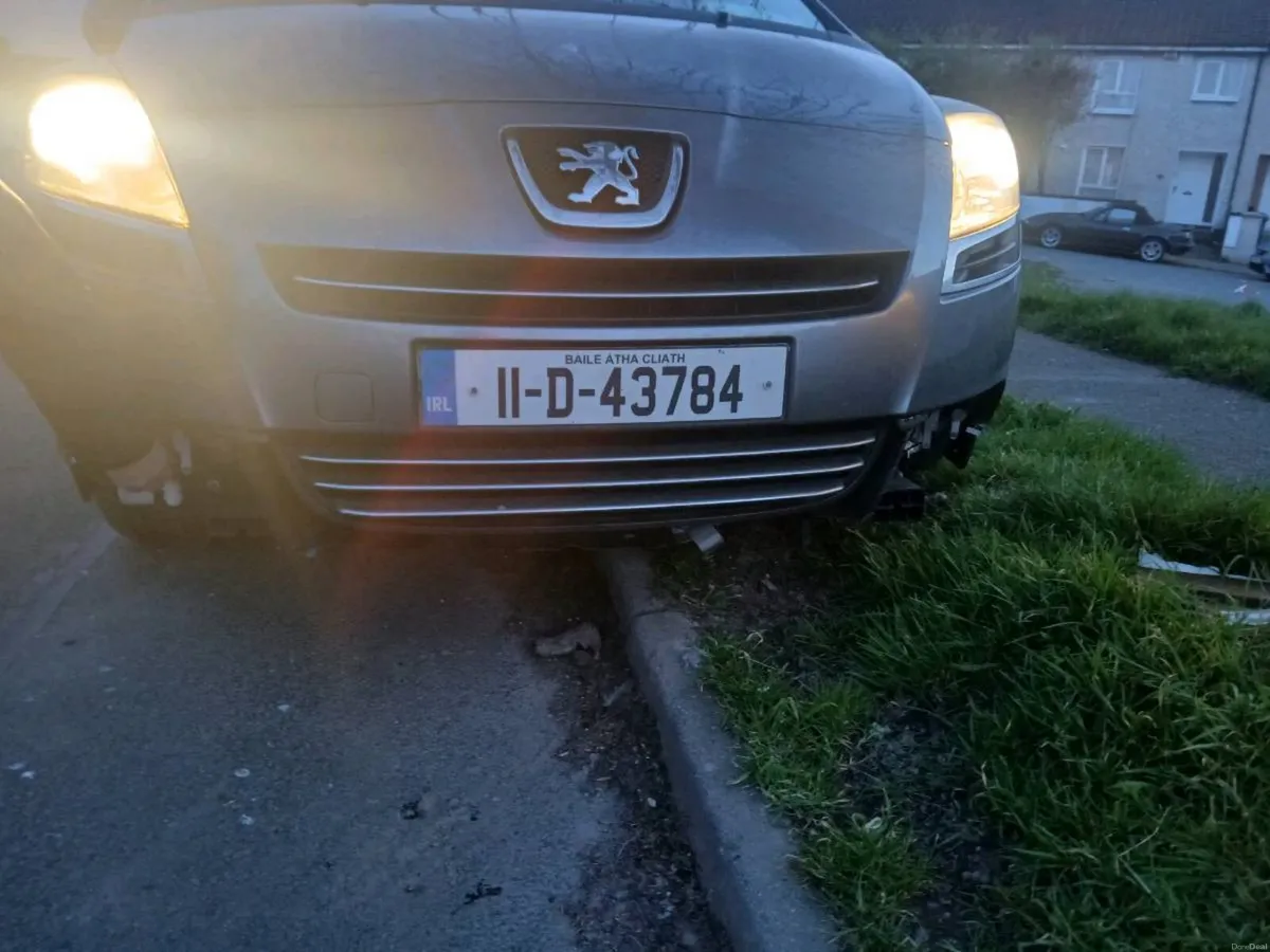 Peoguet 5008 - Image 2