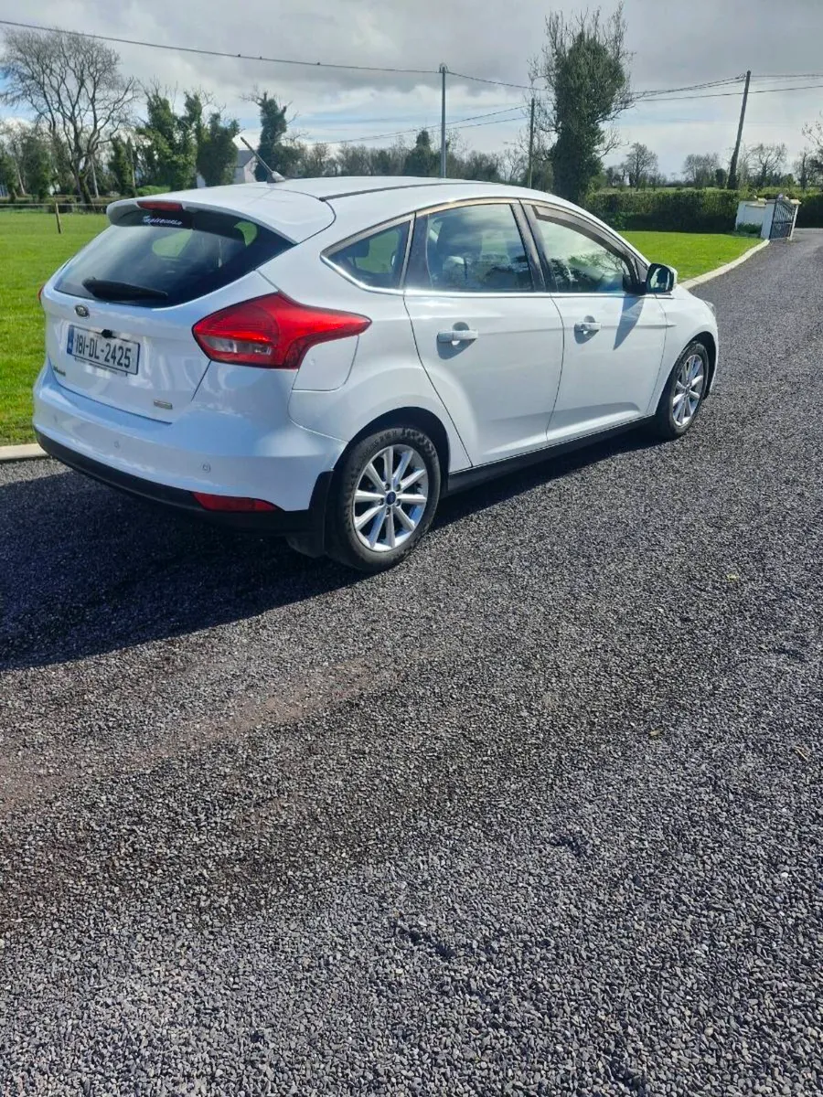 Car - Image 5