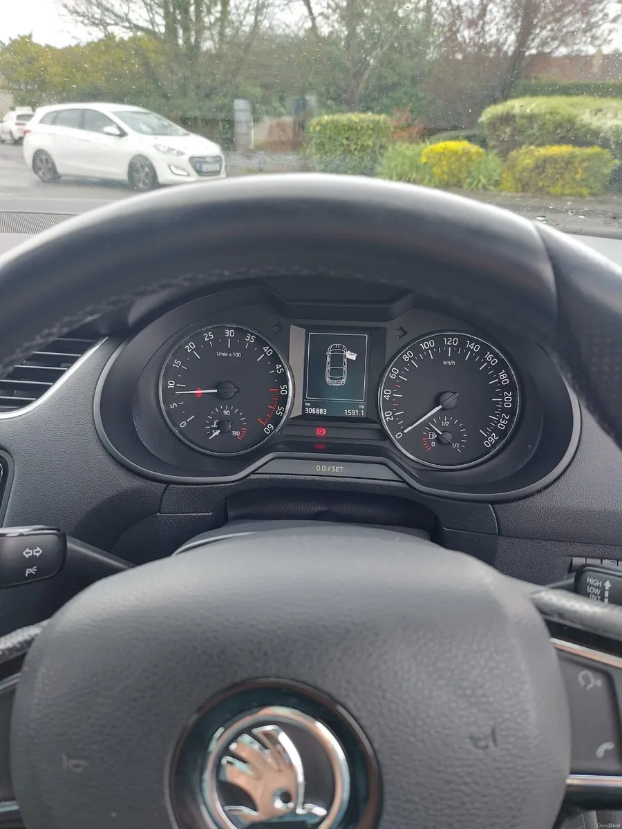 Skoda Octavia 2015 - Image 4