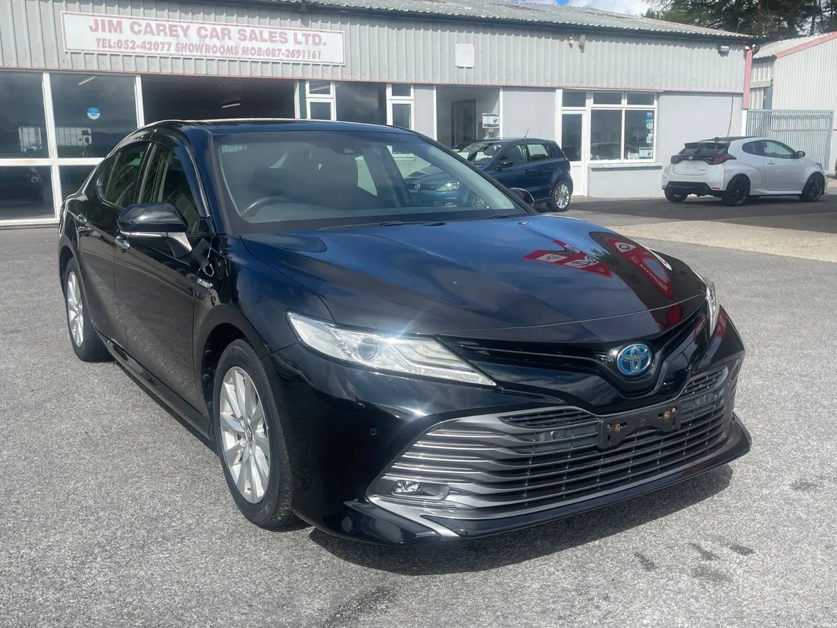 2018 Toyota Camry - Image 1