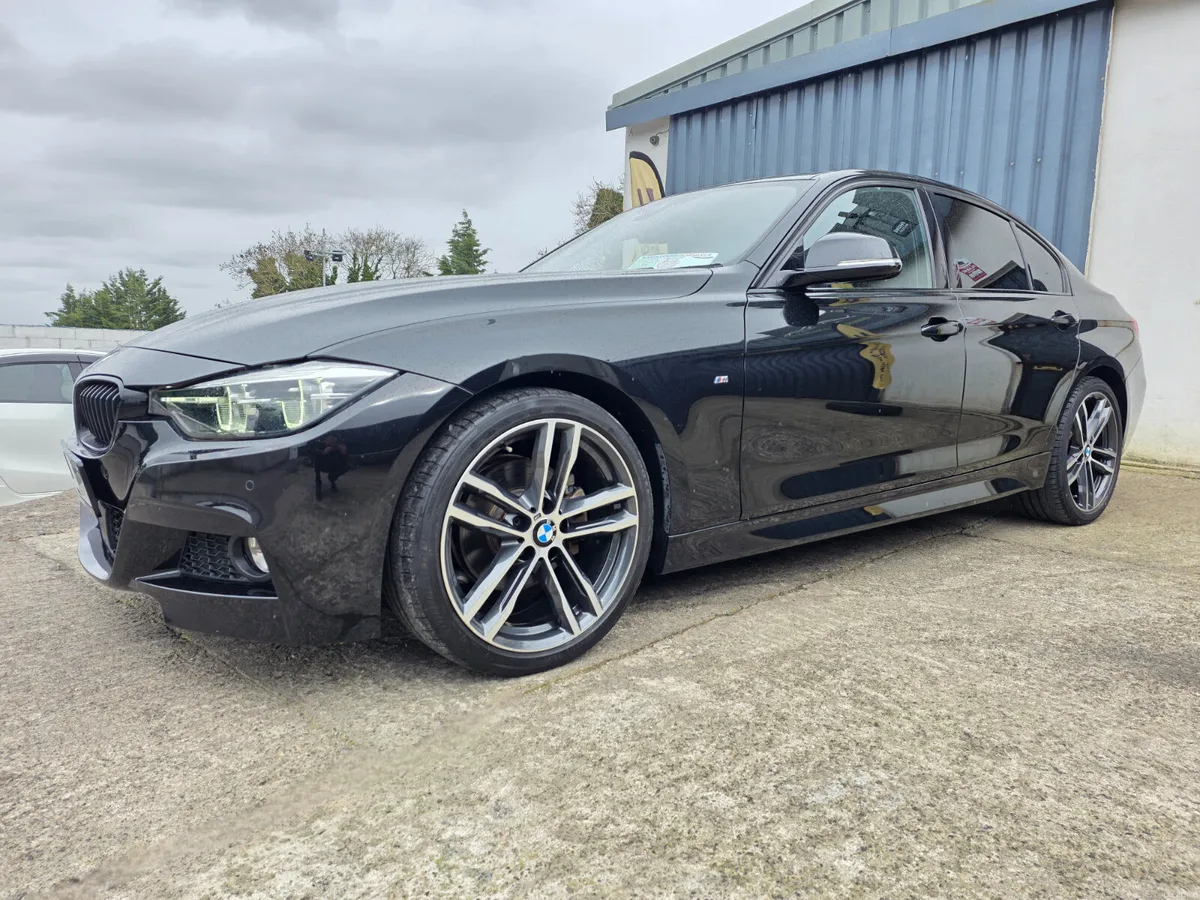 2018 BMW 320D M-SPORT * ONLY 27K KM * AUTOMATIC - Image 3