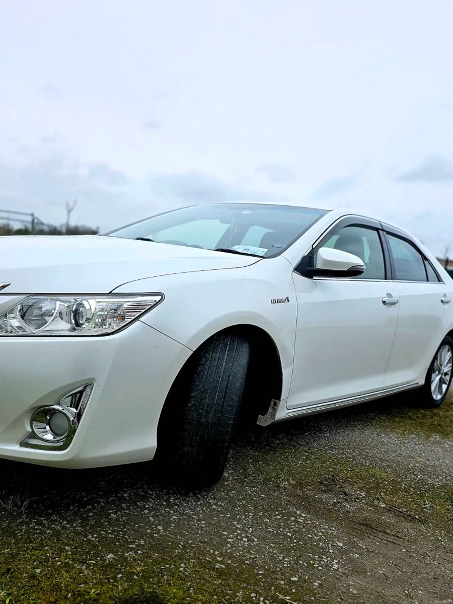 TOYOTA CAMRY 2013 Petrol Hybrid - Image 4