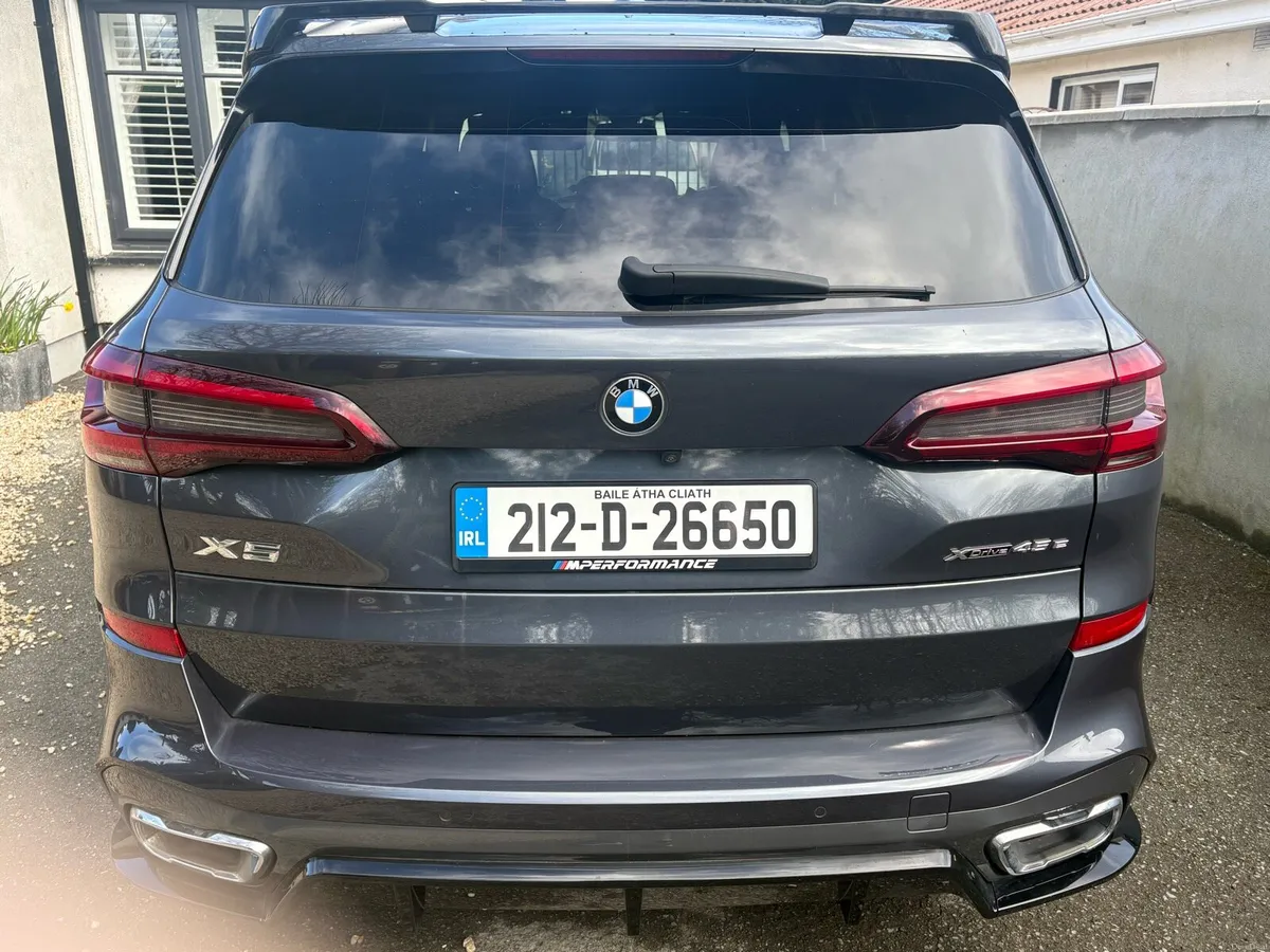 212 BMW X5 45E Msport + comfort pack - Image 2