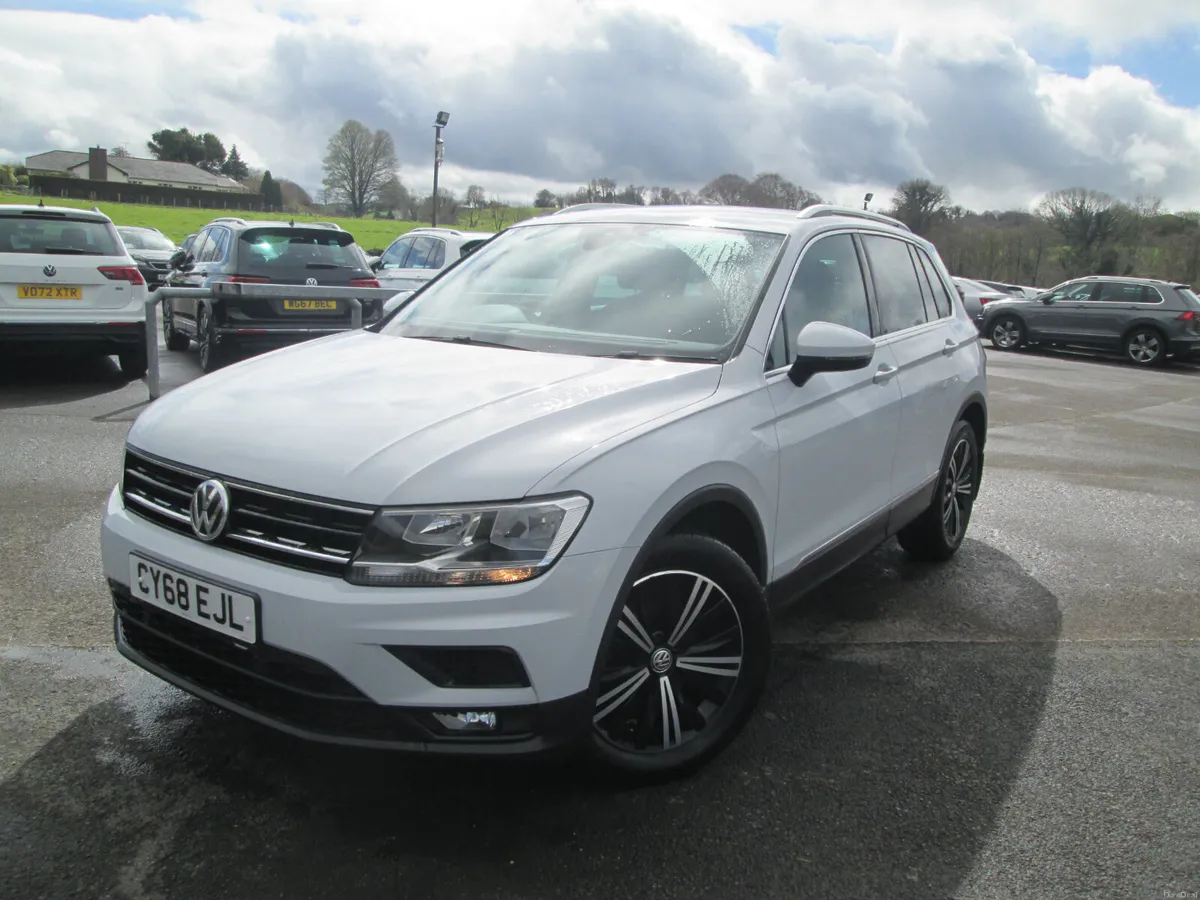 2018  VOLKSWAGEN  TIGUAN  2.0  TDI  SE  NAV  5DR - Image 2
