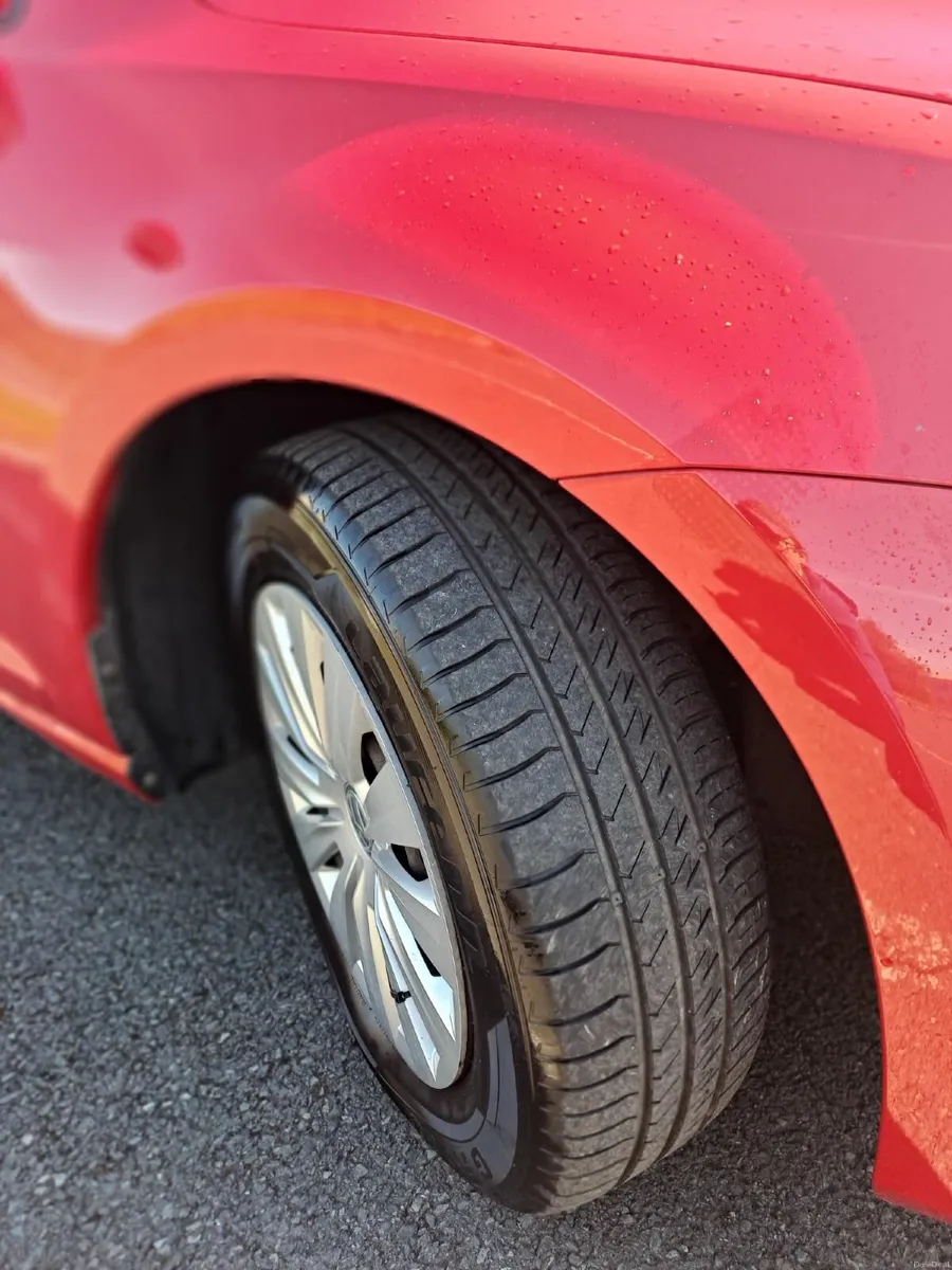 2015 Volkswagen Golf - Image 4