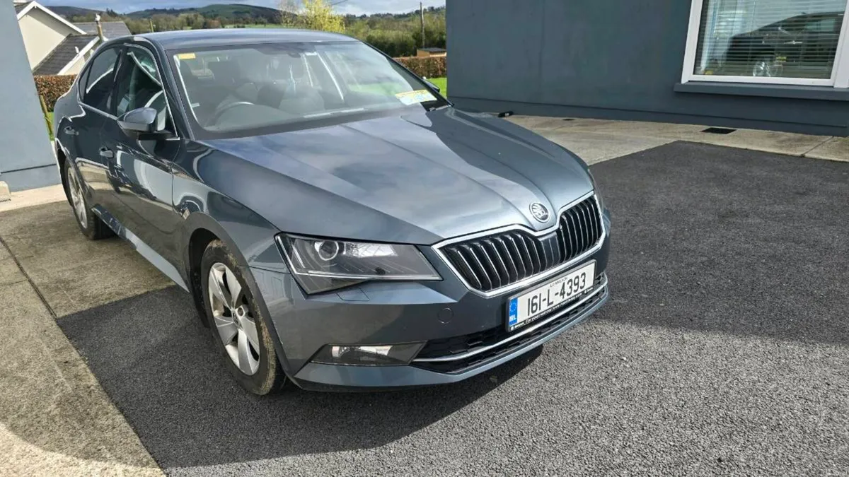 Skoda superb - Image 3