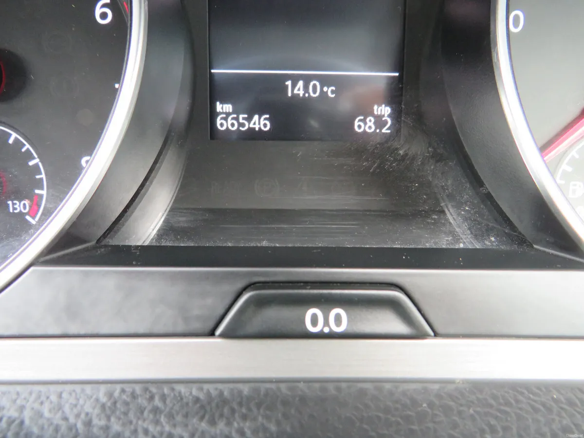 2015 VW GOLF 1.2 TSI BLUEMOTION LOW MILES - Image 4