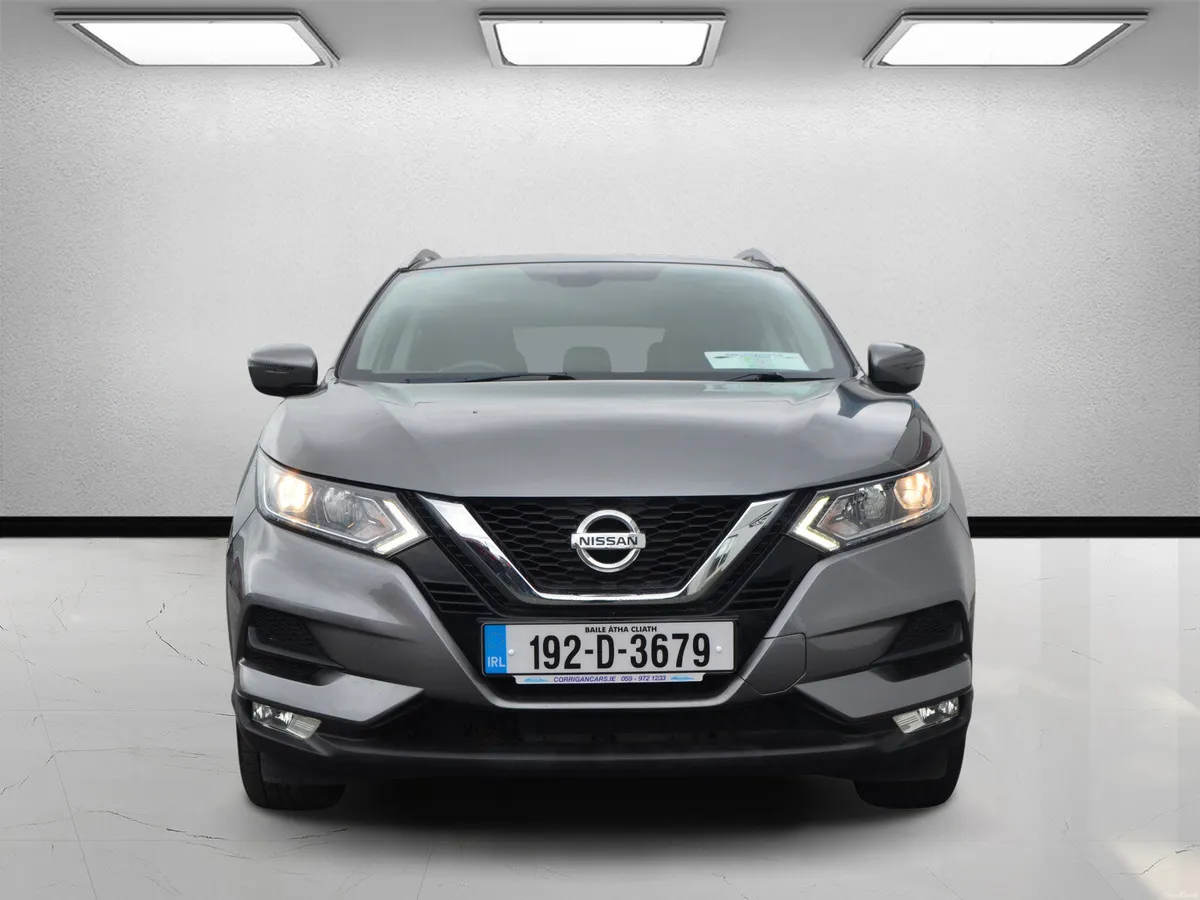 192 Nissan Qashqai 1.3 SV ONE OWNER LOW KMS - Image 2
