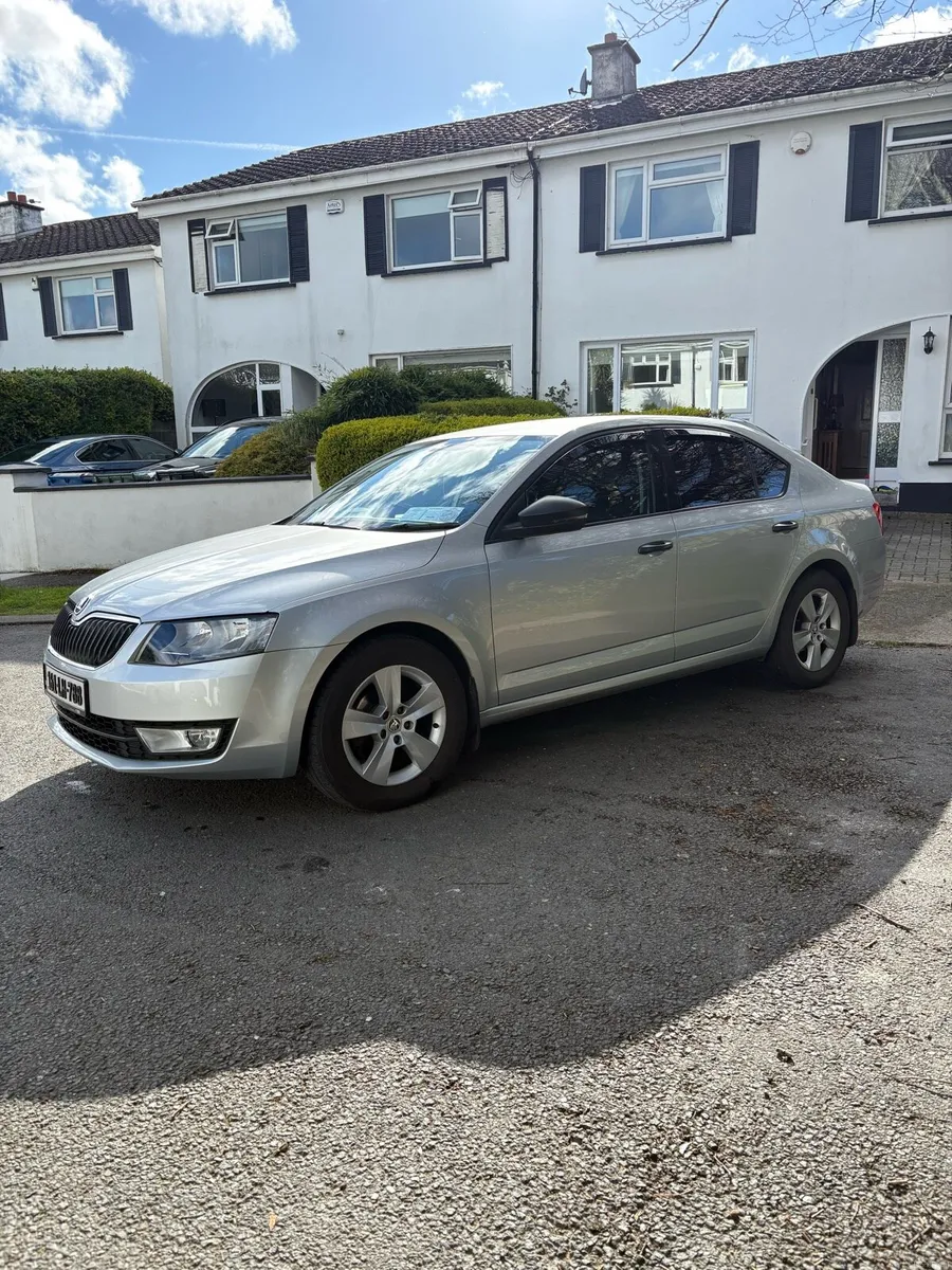 2016 Skoda Octavia 1.6 litre - Image 3