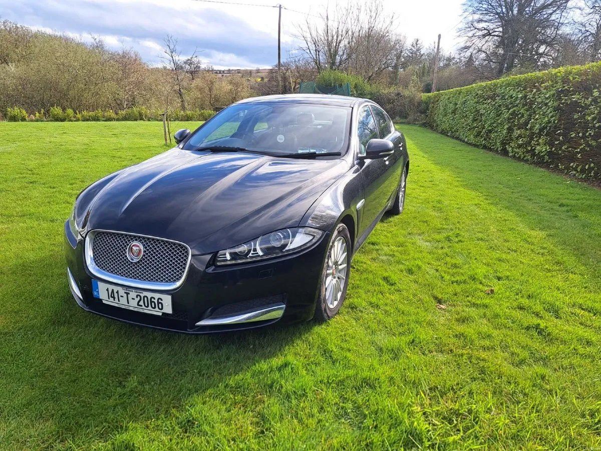 Jaguar XF 2014 - Image 2