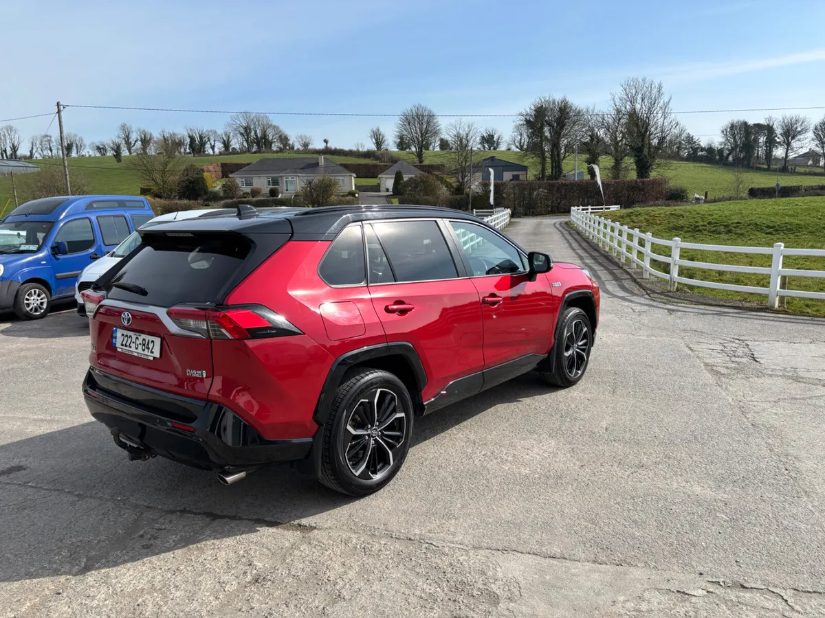Toyota RAV4 2022 4WD - Image 3