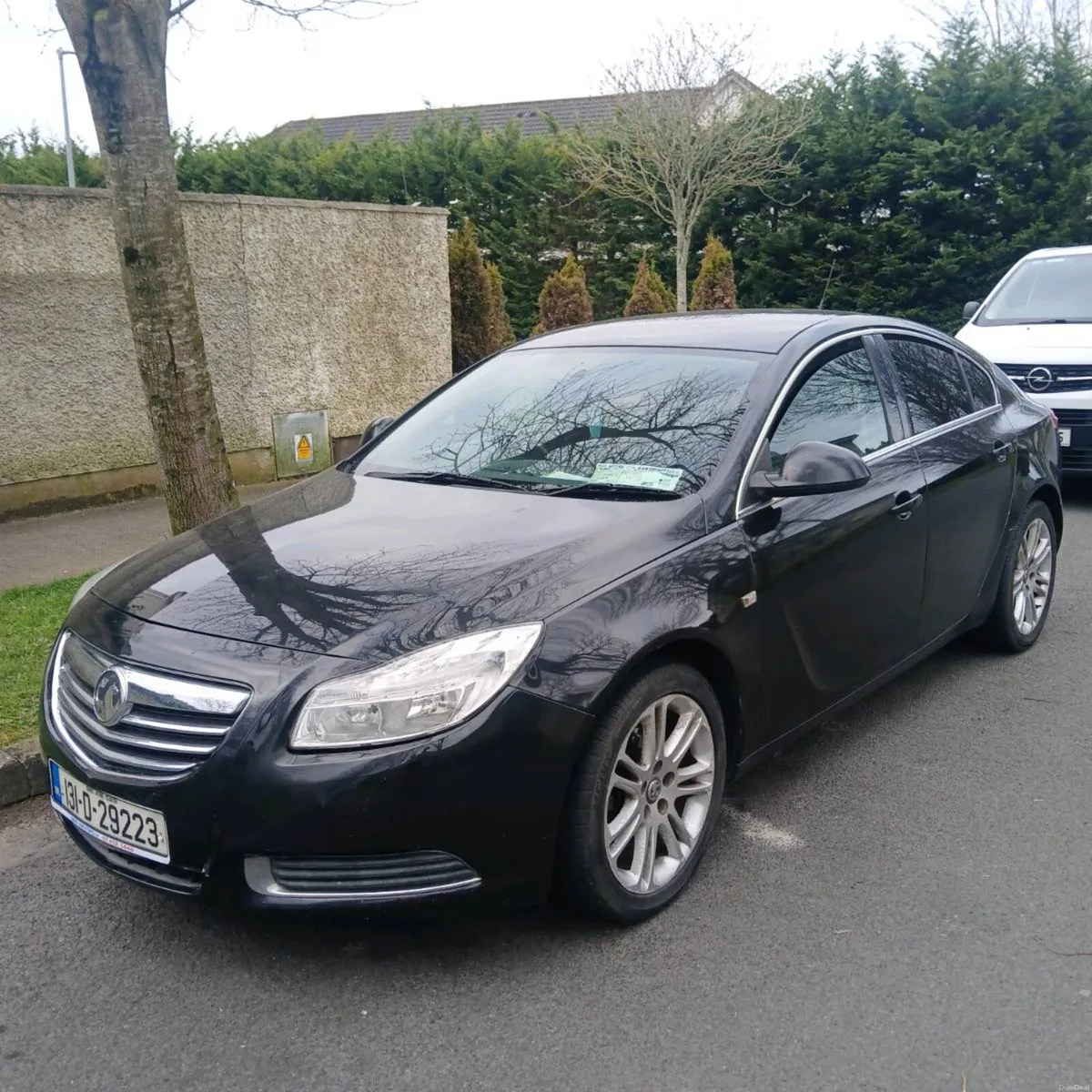 Car for sale - Image 2