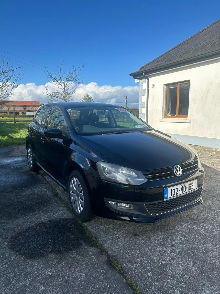 Black Volkswagen polo - Image 1