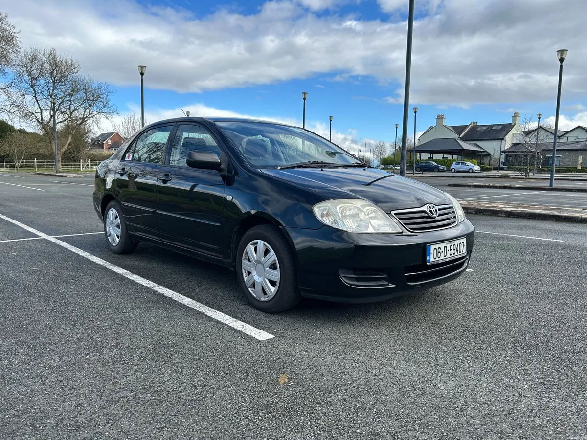 2006 Toyota Corolla • LOW KM • NCT 10/26 • 2 KEYS - Image 3