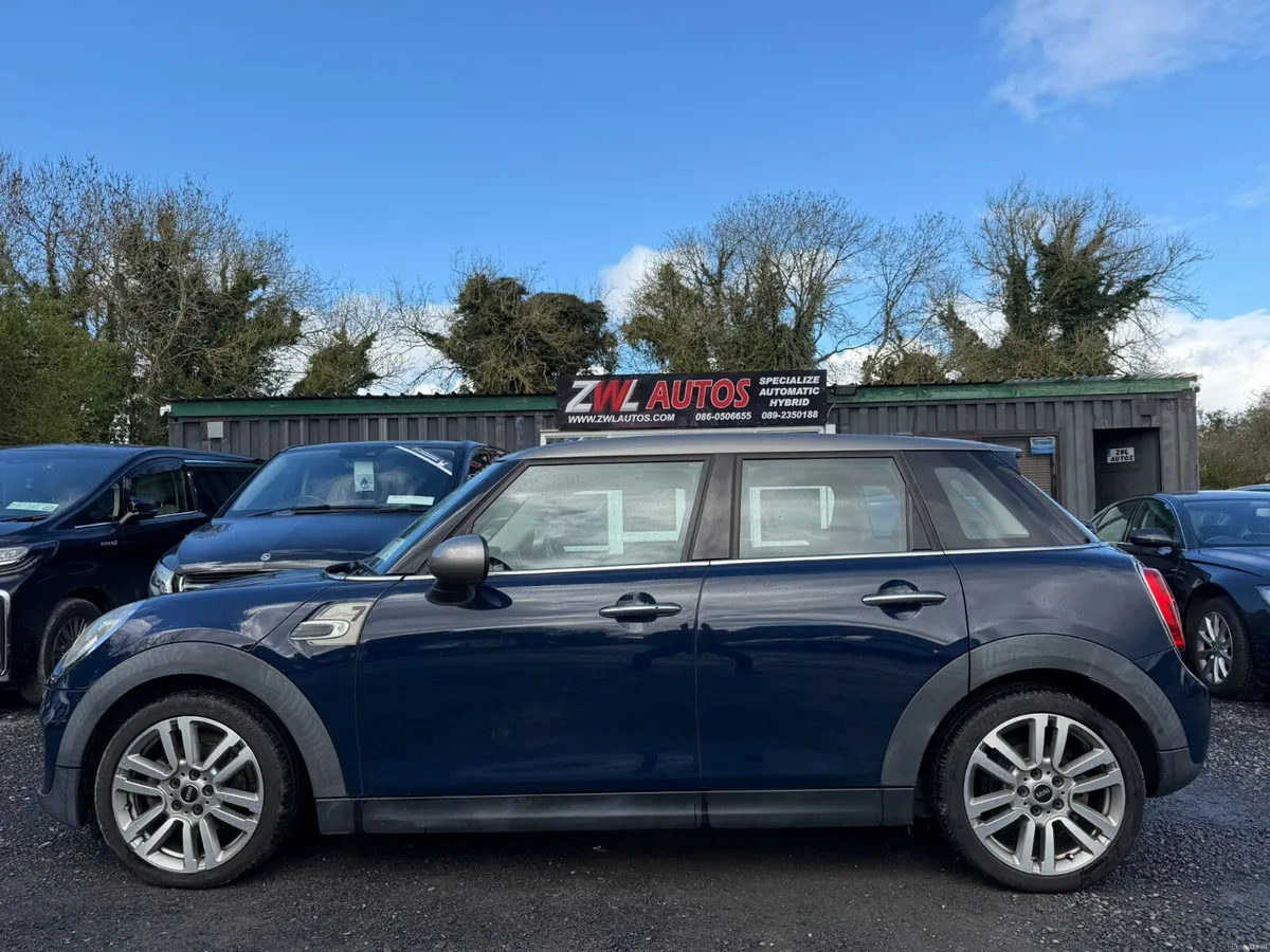 16 Mini Cooper 1.5 Petrol - Image 4