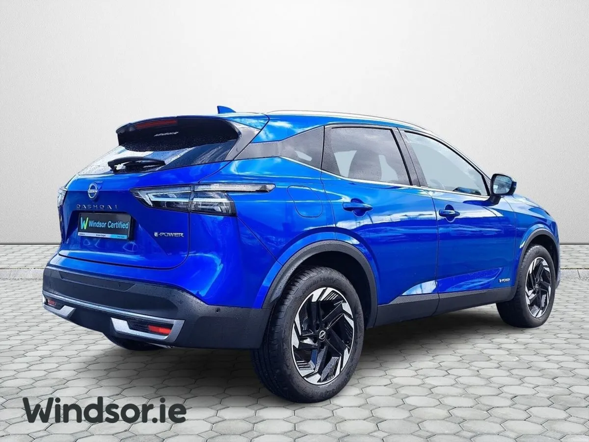 Nissan Qashqai E-POWER SV PREMIUM DEMO SALE - Image 3