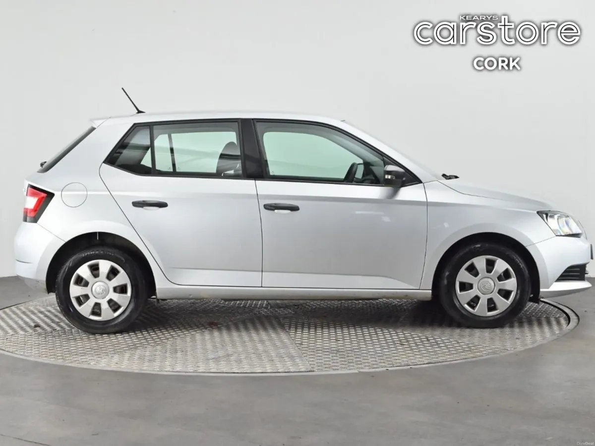 Skoda Fabia 1.0 MPI 60 BHP ACTIVE - Image 3