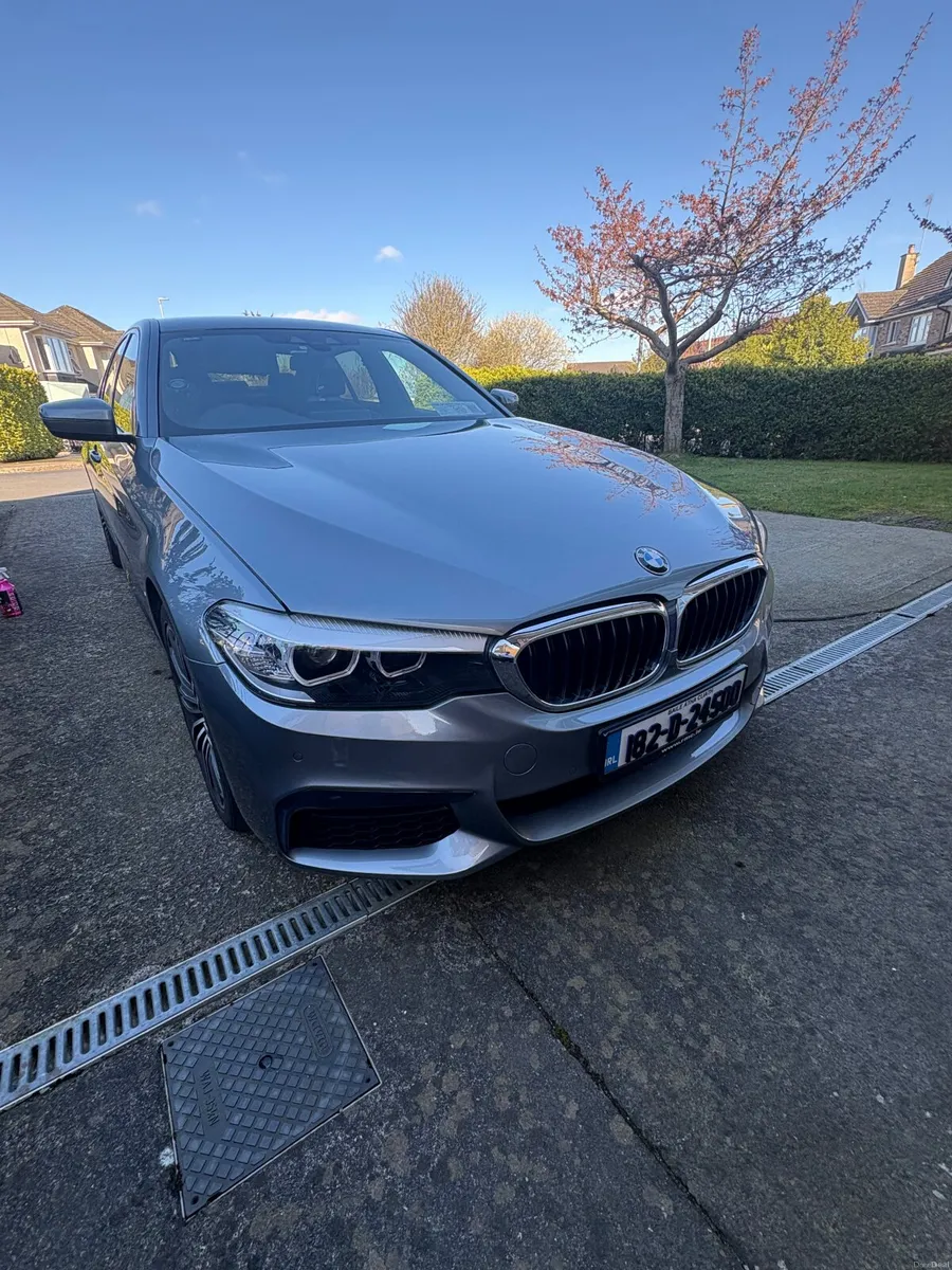 BMW 5-Series 2018 - Image 2