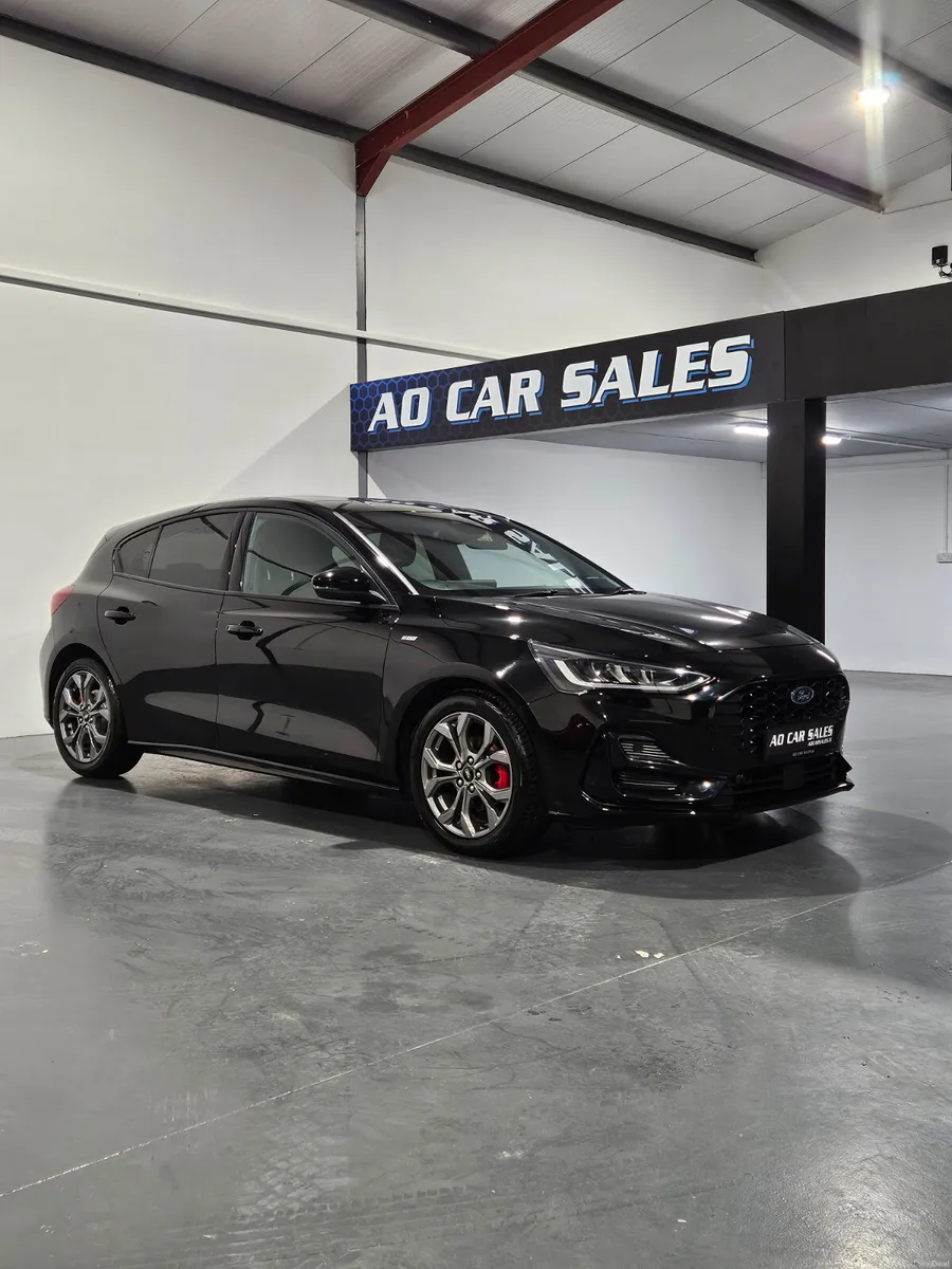 Ford Focus 2022 1.0 petrol st line 125 bhp - Image 1