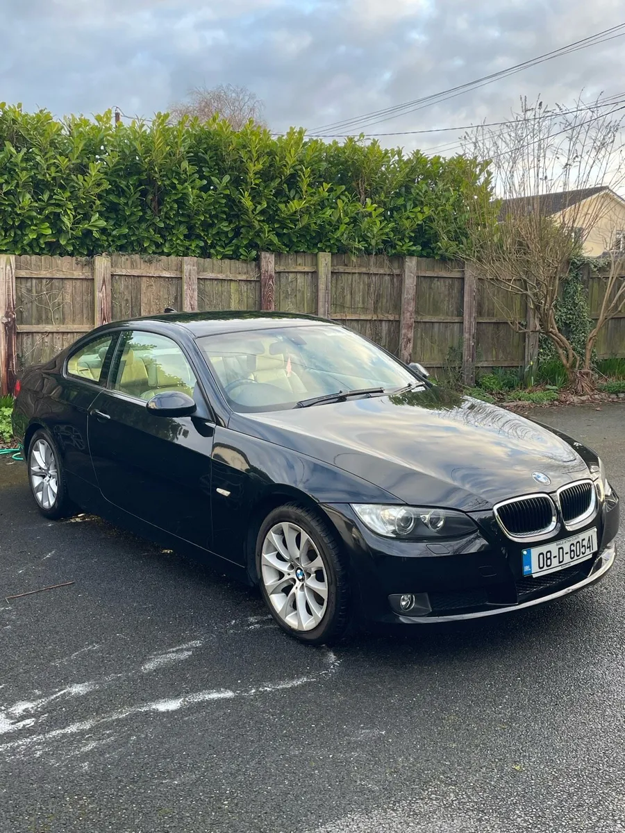 BMW 320i e92 manual 2008 - Image 1