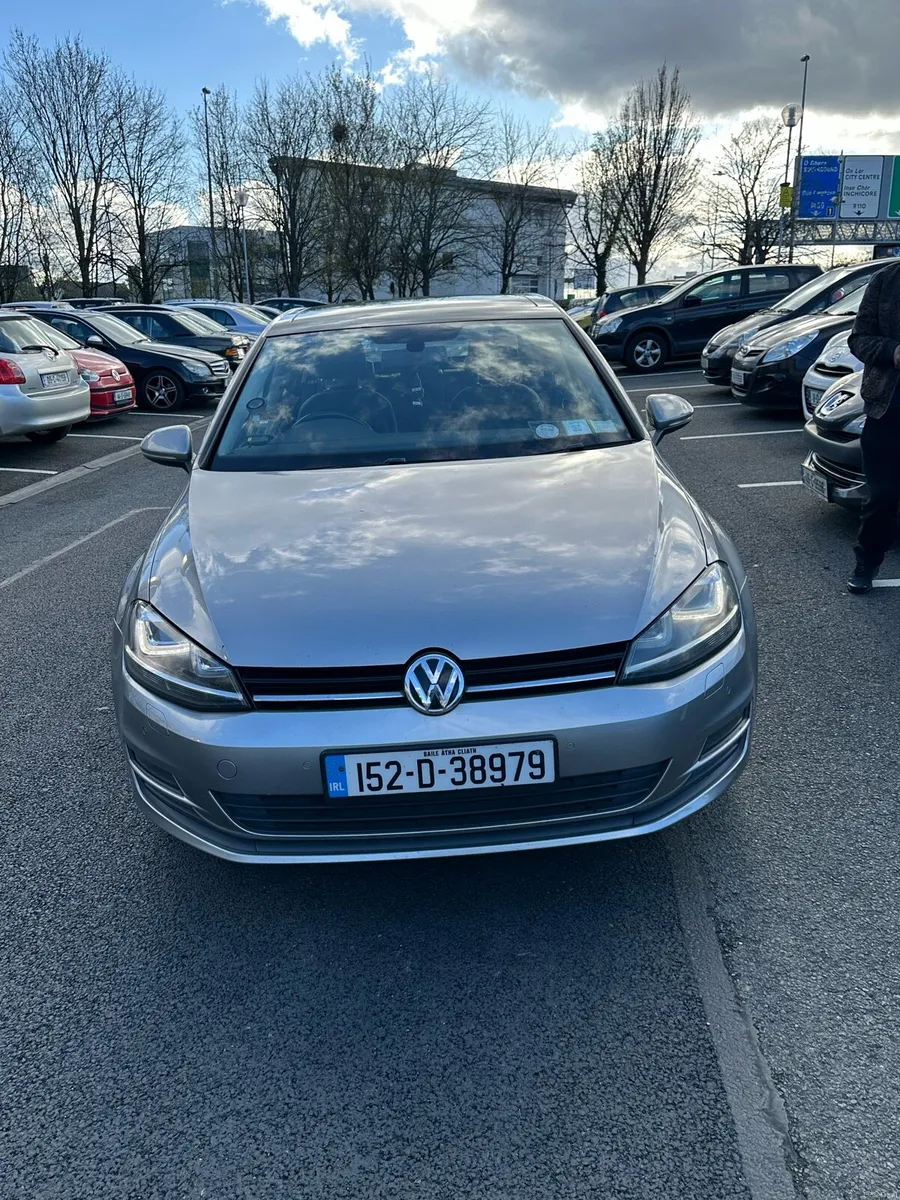 Car Volkswagen Golf - Image 4