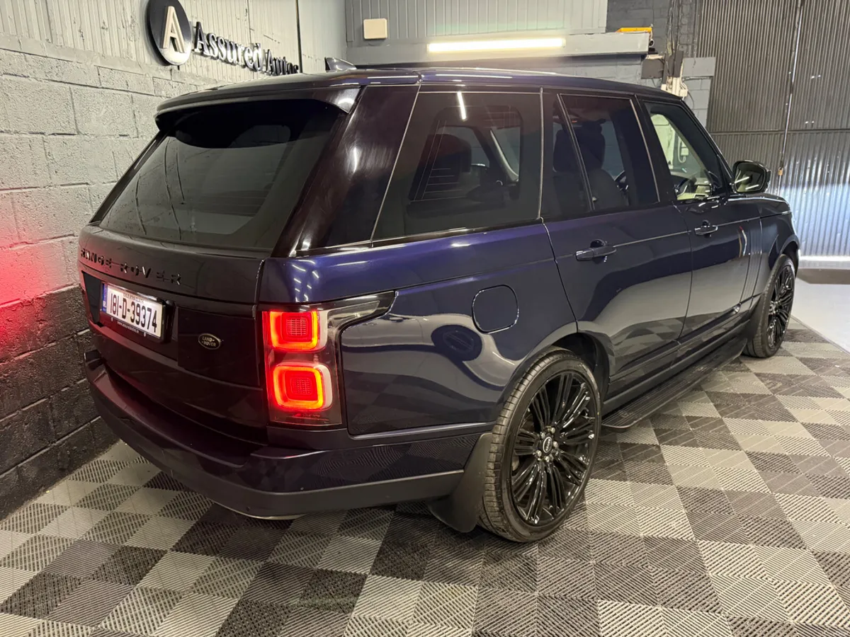 181 Land Rover Range Rover Vogue HSE 3Ltr D - Image 3