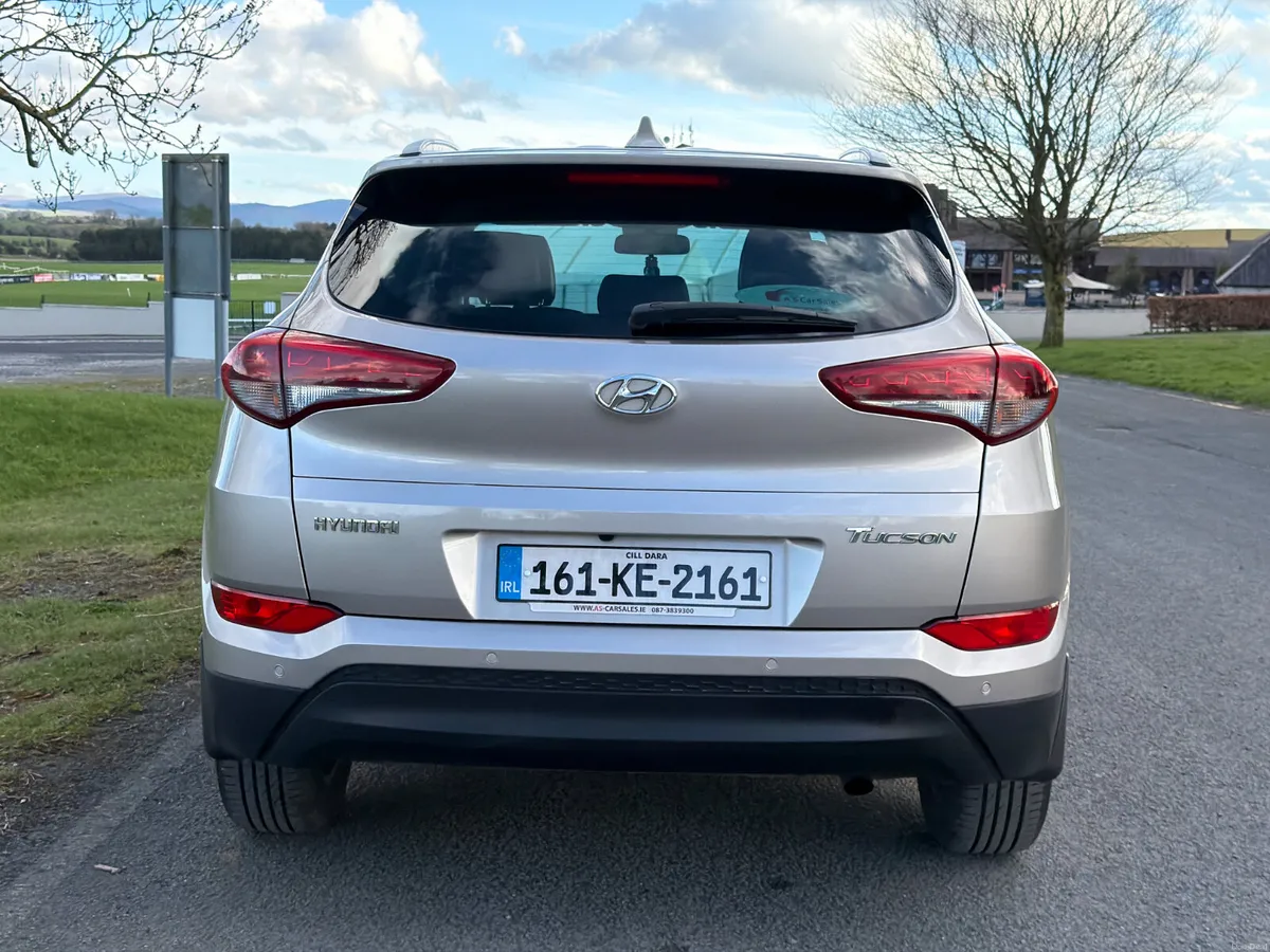 Hyundai Tucson 2016 EXECUTIVE - Image 5